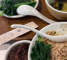 Classic Braised Pork Noodles