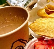 Corn Chips with Tomato Salsa