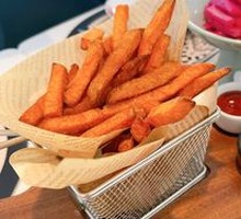Crispy Fried Sweet Potato Fries