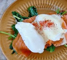 Smoked Salmon Benedict