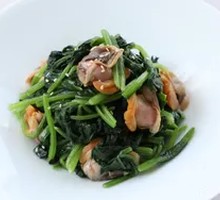 Spinach with Razor Clams
