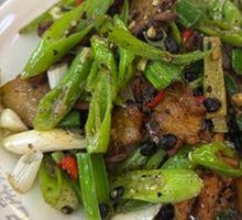 Stir-Fried Pork with Rice