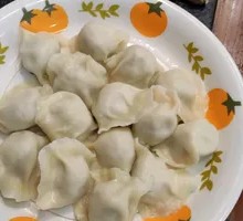 Sour Cabbage and Pork Crust Dumplings