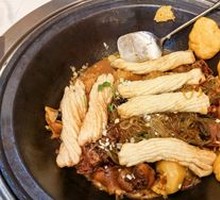 Stir-fried in Iron Pot