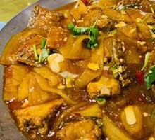 Stewed Spare Ribs with Knife Fish