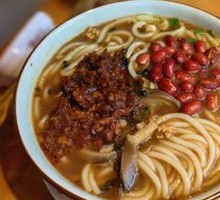 Old Kunming Small Pot Rice Noodles