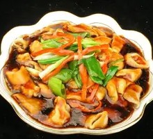 Stewed Pork Intestines with Garlic