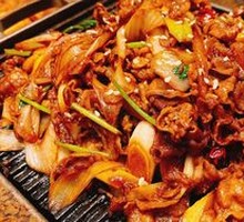 Beijing-style Scallion Stir-fried Lamb