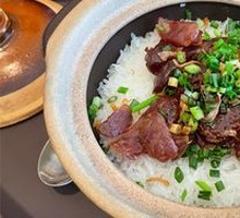 Yuan Yang Intestine Claypot Rice