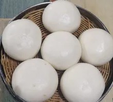 Cream-filled Bun