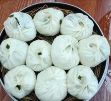 Leek and Egg Dumplings