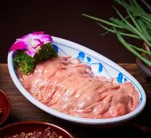 Sliced Pork Kidney with Big Knife