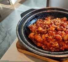 Gan Flavor Stone Pot Chicken Feet