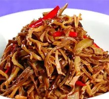 Spicy腊肉 with smoked bamboo shoots