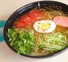 North Korean Cold Noodles