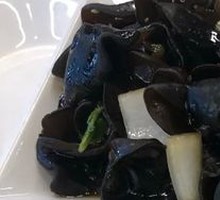 Crisp Black Wood Ear