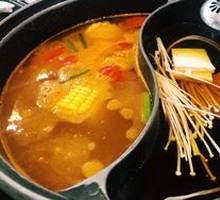 Rich Tomato Corn Pot