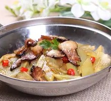 Spicy腊味 with Bitter Bamboo Shoots