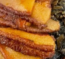 Preserved Vegetable Braised Pork