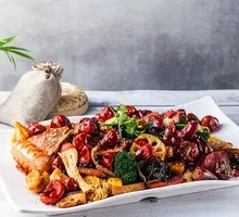 Office Worker's Love for Spicy Pot