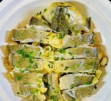 Ancient Method Clay Pot Baked Yellow Croaker