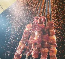 Yongdingmen Electric Grilled Lamb Skewers