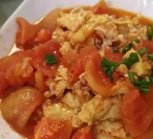 Tomato and Egg Stir-Fry