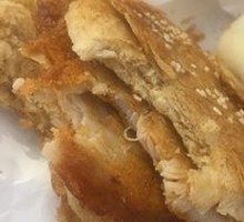 Fried Chicken with Fresh Rice Noodles