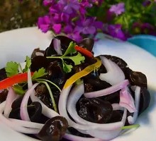 Cold-mixed black fungus