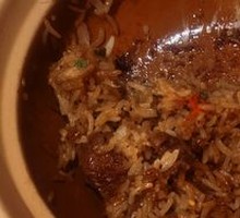 Black Pepper Beef Claypot Rice
