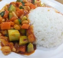 Kung Pao Chicken Rice Bowl