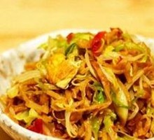 Vegetable Stir-Fried Noodles