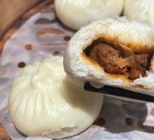 Yangyang Sauce Pork Bun