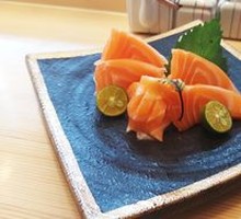 Salmon Sashimi