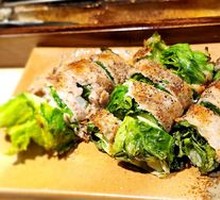 Lettuce Wrapped Pork Rolls