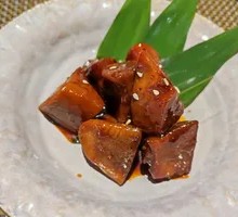 Red Wine-Braised Ox Tongue