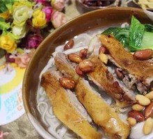 Spiced Duck Leg Noodles