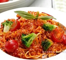 Italian-style Meat Sauce Noodles
