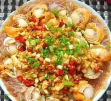Steamed Scallop with Garlic and Vermicelli