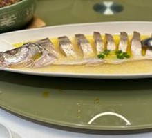 Chicken-Flavored Large White Fish