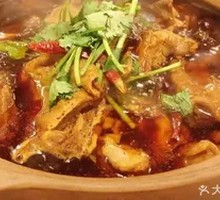 Clay Pot Lamb Shank Stew