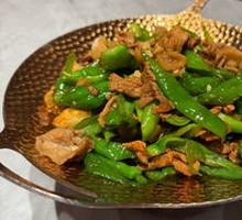 Yangque Lake Pepper Stir-Fried Pork