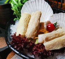 Bamboo Mushroom Shrimp Balls