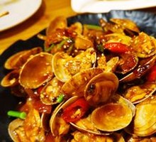 Spicy Stir-Fried Clams