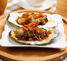 Garlic Steamed Oysters