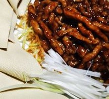 Beijing-style Shredded Pork in Soy Sauce