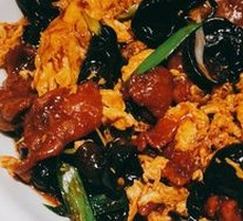 Sour Stir-Fried Egg with Wood Ear Mushrooms