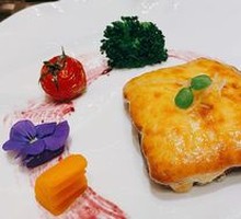 Vegetable and Horseradish Grilled Beef