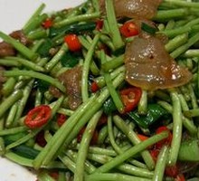 Water Bamboo with Preserved Pork