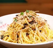 Chicken Noodle Salad